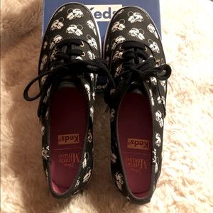 Keds size 5.5 Minnie Mouse New